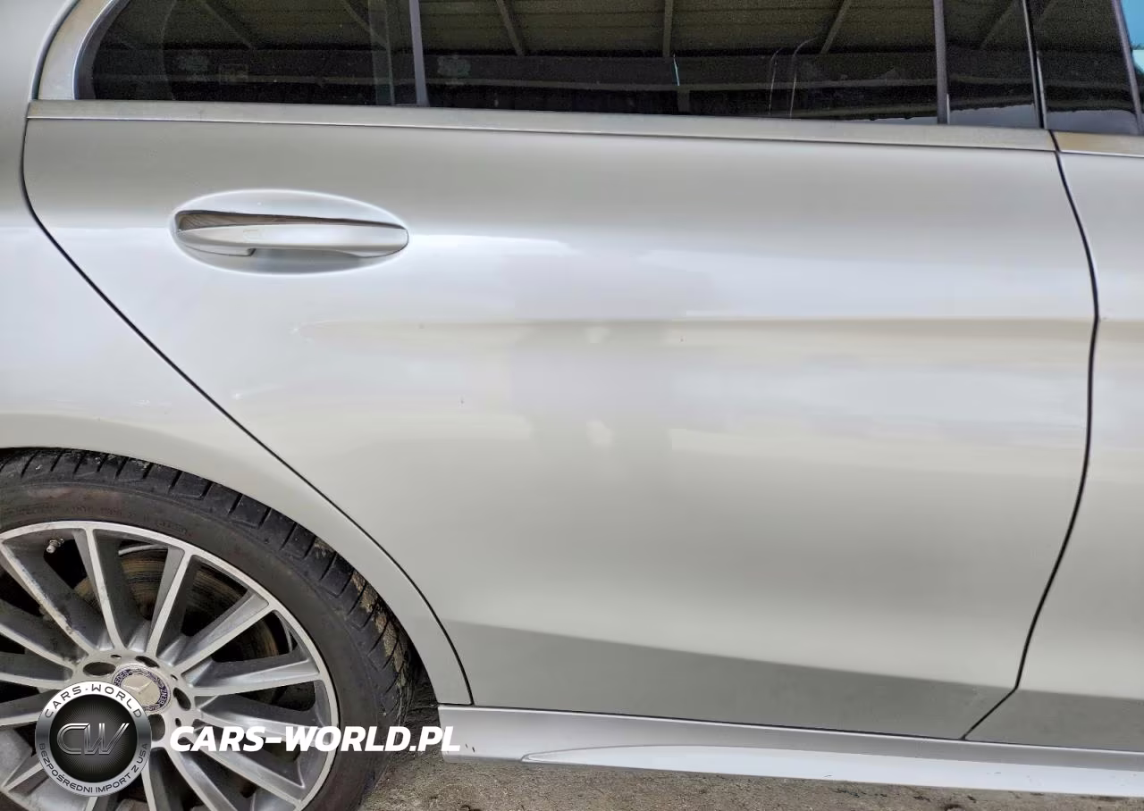 2015 Mercedes-Benz C 300 VIN:55SWF4JB1FU075976 - 10