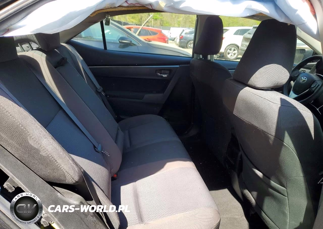 2019 Toyota Corolla Le VIN:2T1BURHE1KC138303 - 10