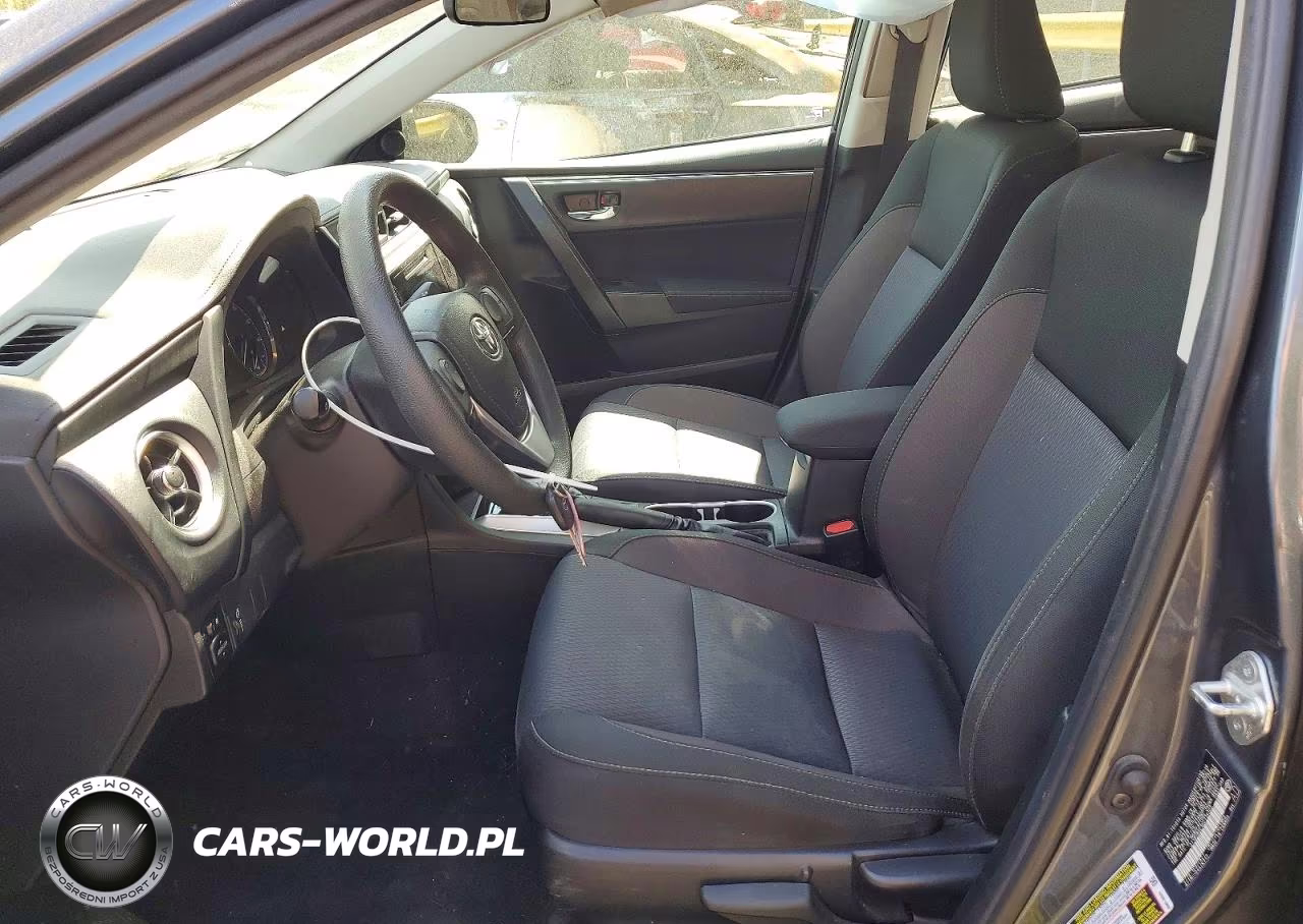 2019 Toyota Corolla Le VIN:2T1BURHE1KC138303 - 7