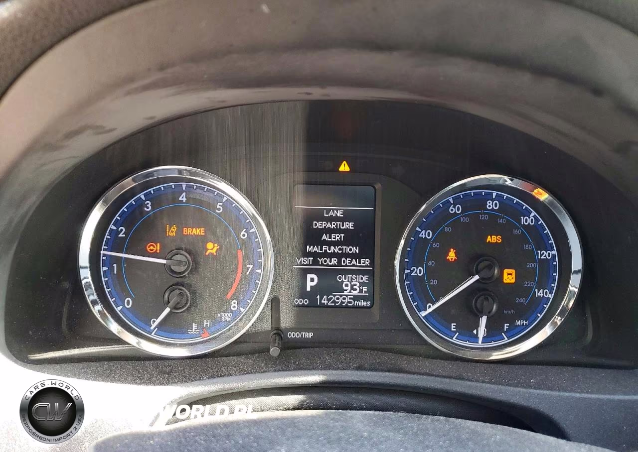 2019 Toyota Corolla Le VIN:2T1BURHE1KC138303 - 9