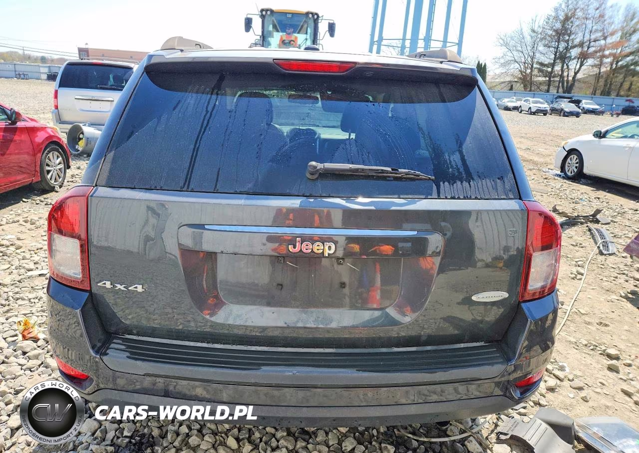 2014 Jeep Compass Latitude VIN:1C4NJDEB4ED816178 - 6