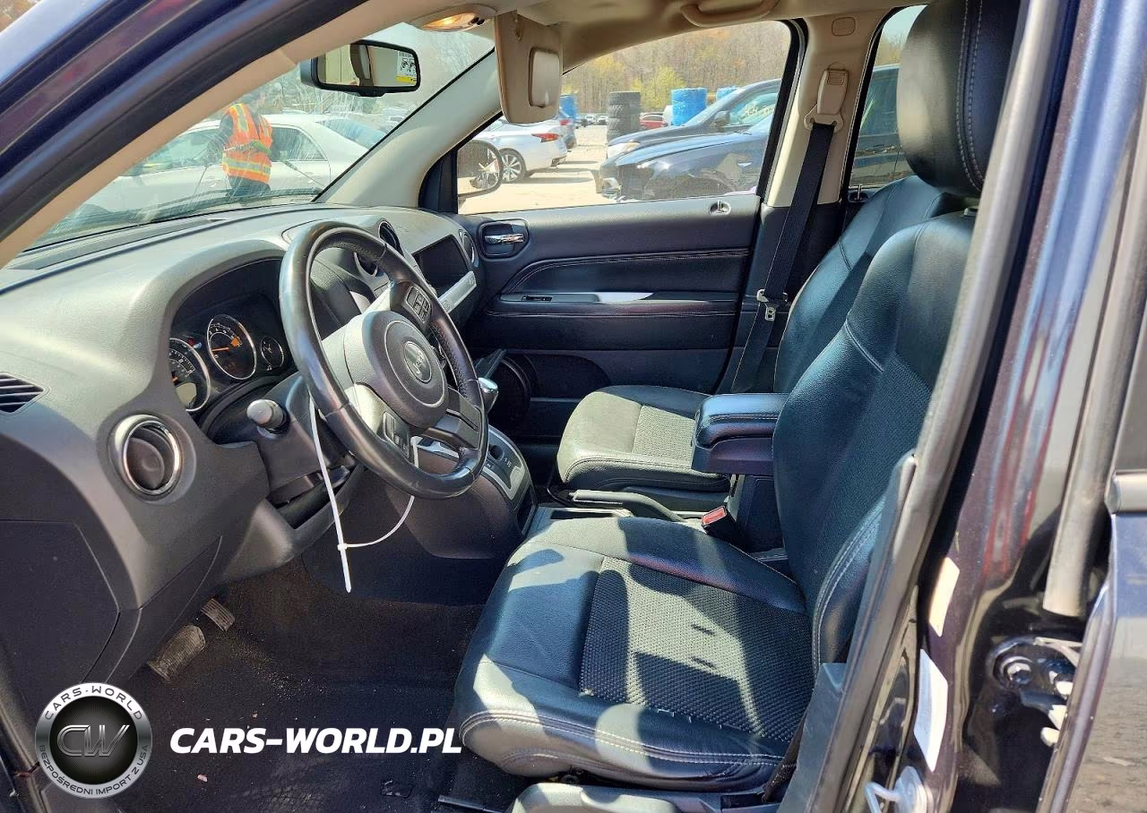 2014 Jeep Compass Latitude VIN:1C4NJDEB4ED816178 - 7