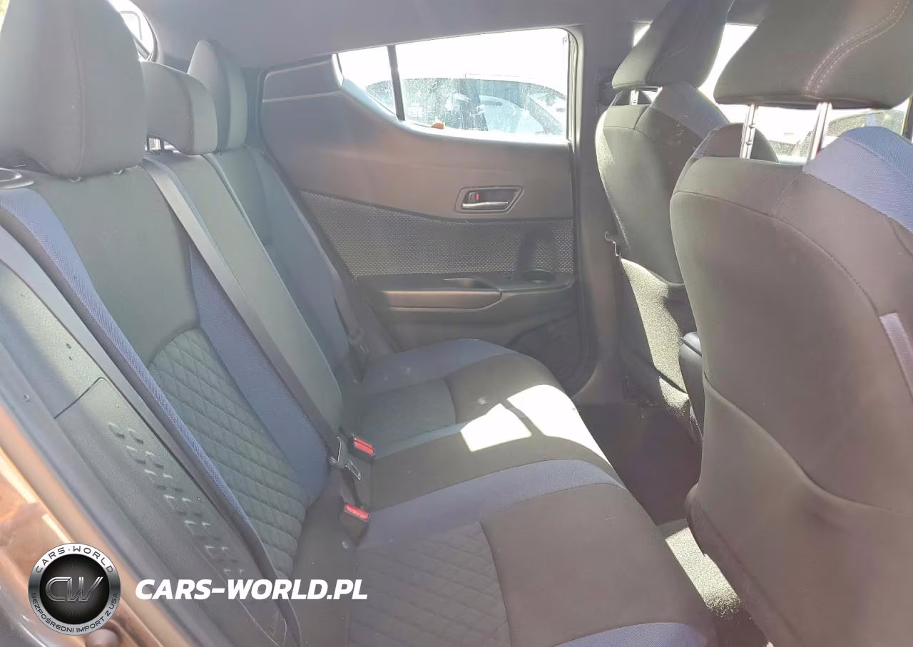 2020 Toyota C-Hr Xle VIN:JTNKHMBX3L1087776 - 10
