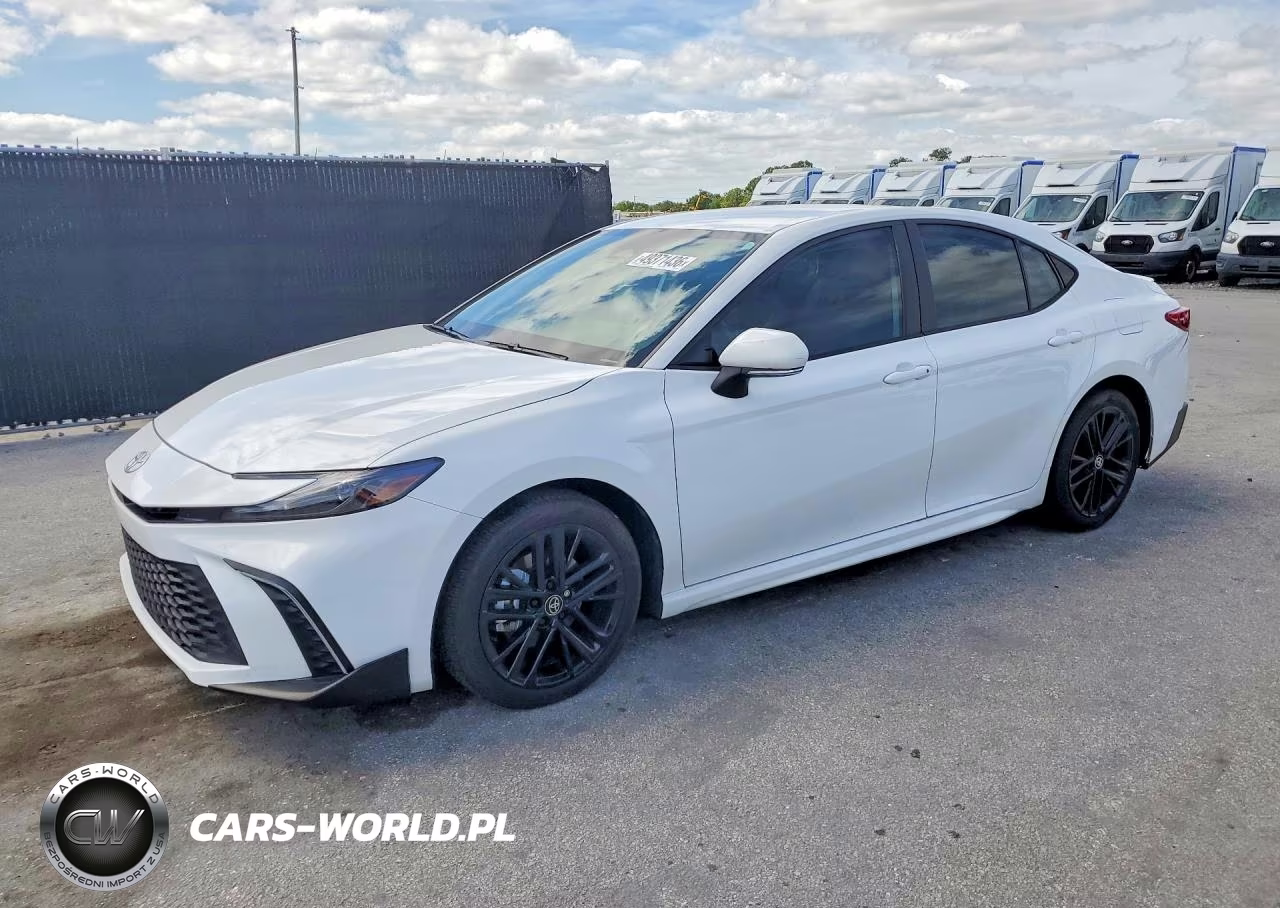 2025 Toyota Camry Se – zdjęcie 1 z 12