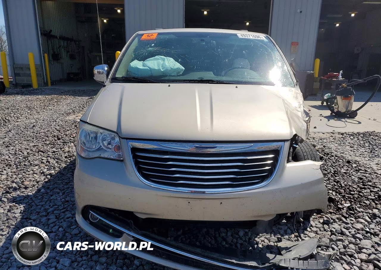 2013 Chrysler Town & Country Touring L VIN:2C4RC1CG8DR511660 - 5