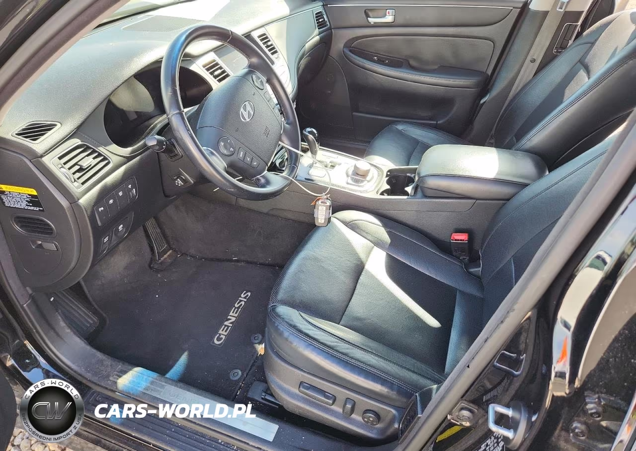 2012 Hyundai Genesis 3.8L VIN:KMHGC4DD7CU193704 - 7