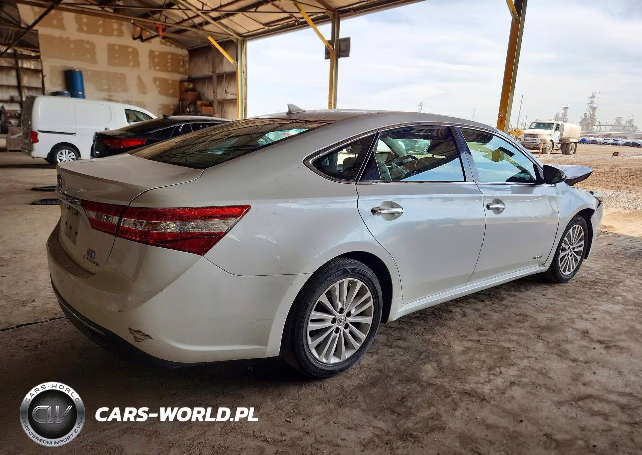 2013 Toyota Avalon Hybrid Limited VIN:4T1BD1EB5DU006724 - 3