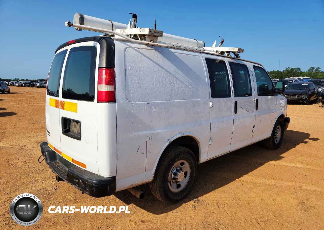 2013 Chevrolet Express G2500 VIN:1GCWGFCA9D1904166 - 3