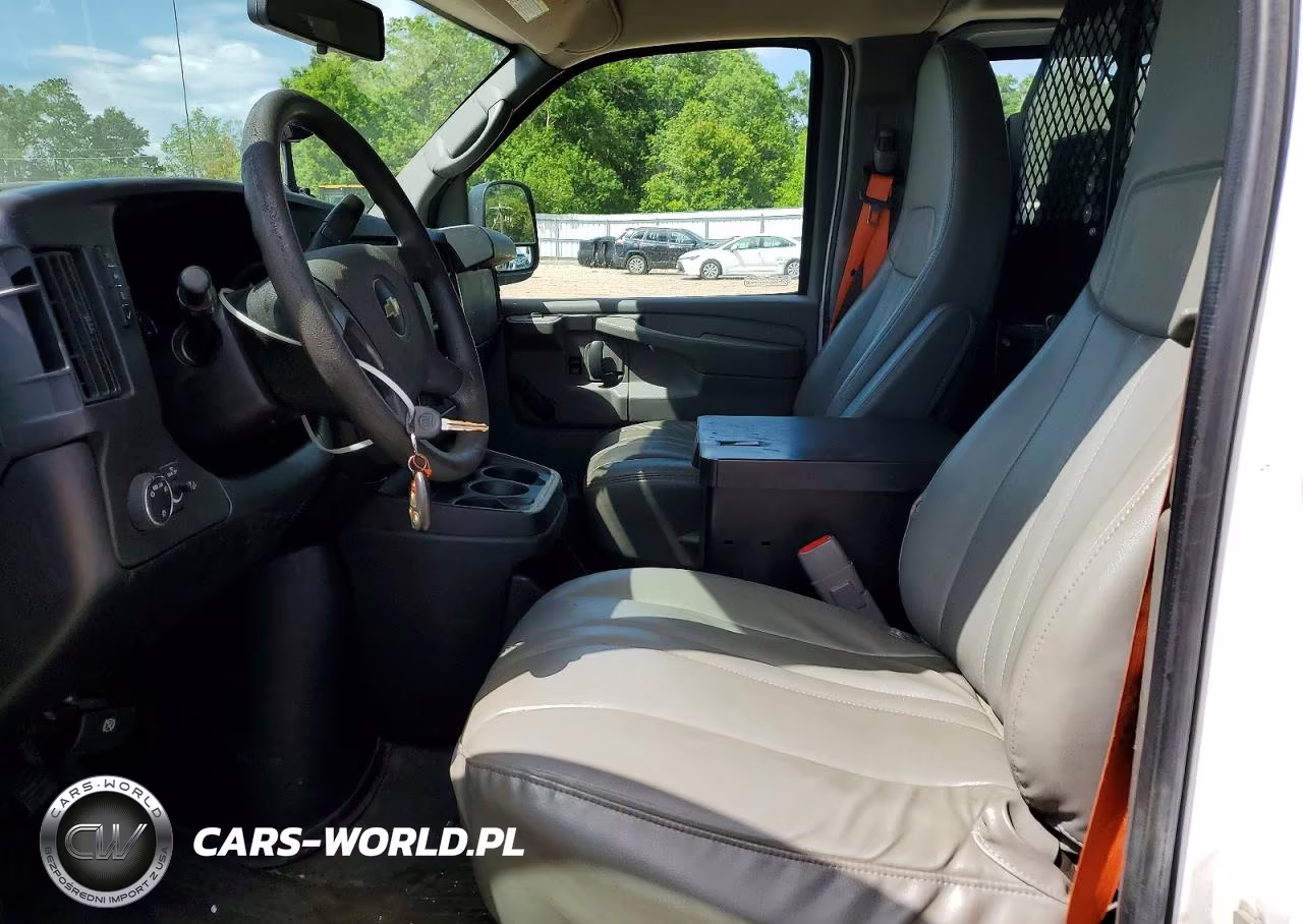 2013 Chevrolet Express G2500 VIN:1GCWGFCA9D1904166 - 7