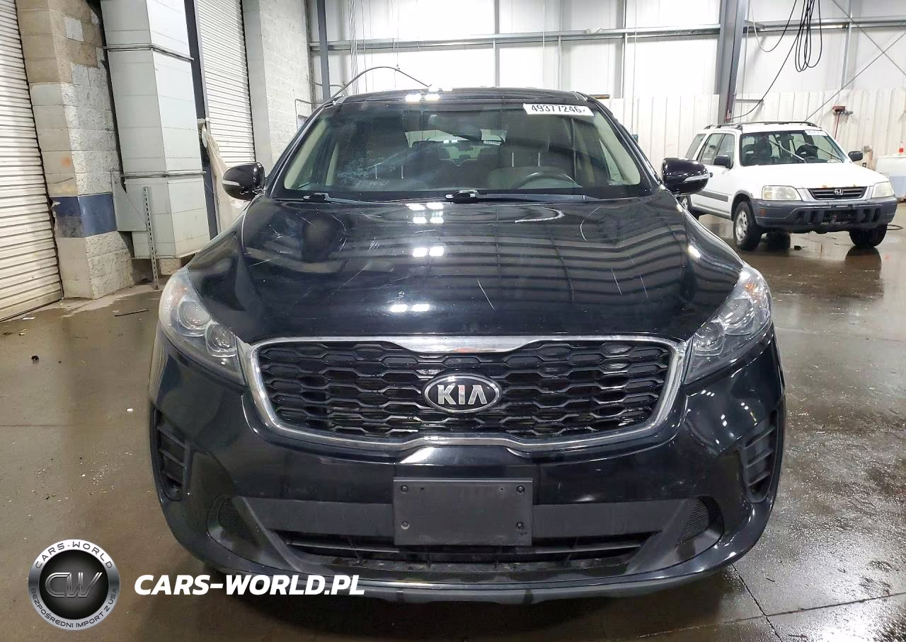 2019 Kia Sorento Lx VIN:5XYPG4A3XKG536929 - 5