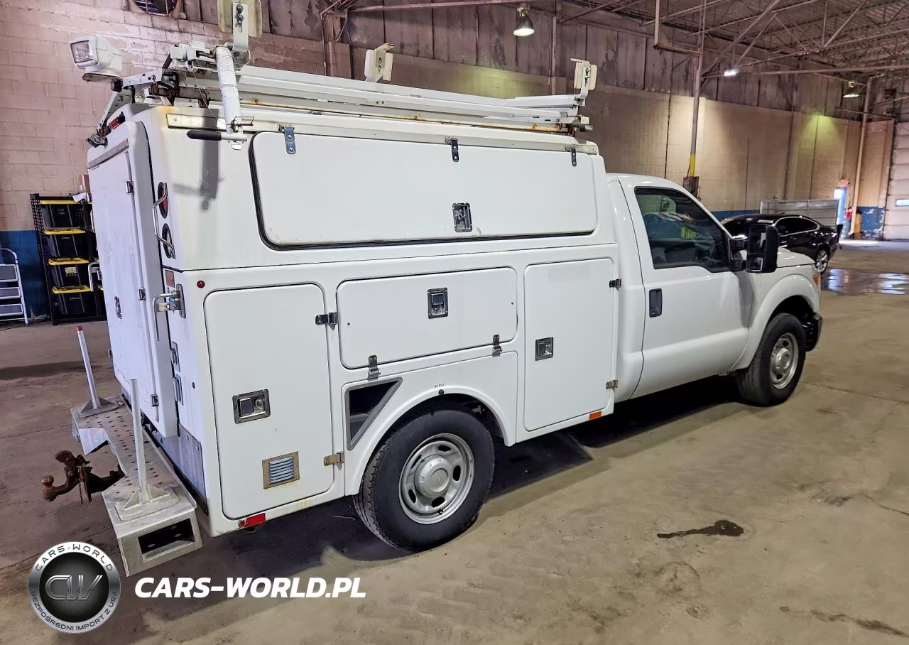 2013 Ford F350 Super Duty VIN:1FDRF3A69DEB92629 - 3