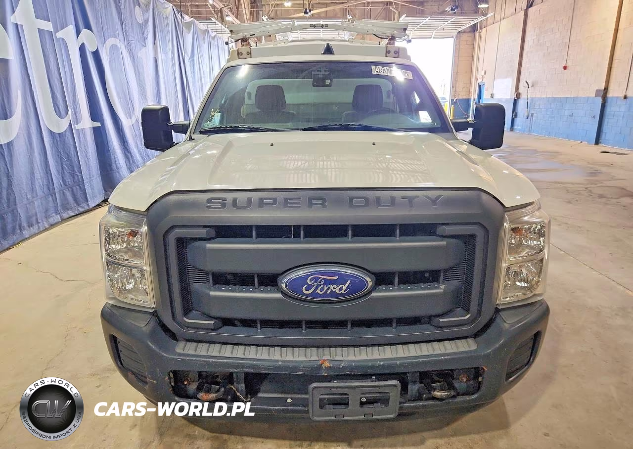 2013 Ford F350 Super Duty VIN:1FDRF3A69DEB92629 - 5