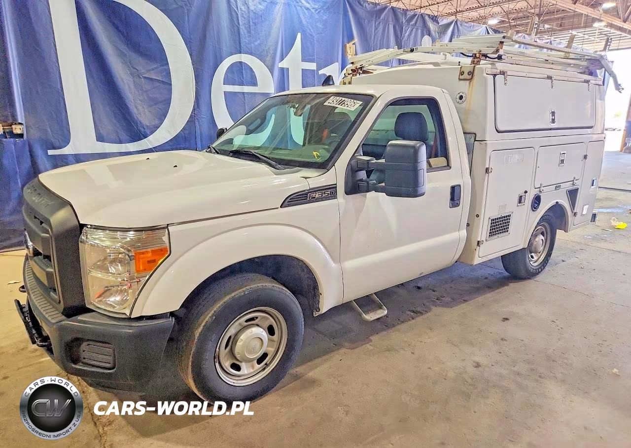 2013 Ford F350 Super Duty VIN:1FDRF3A69DEB92629 - 9