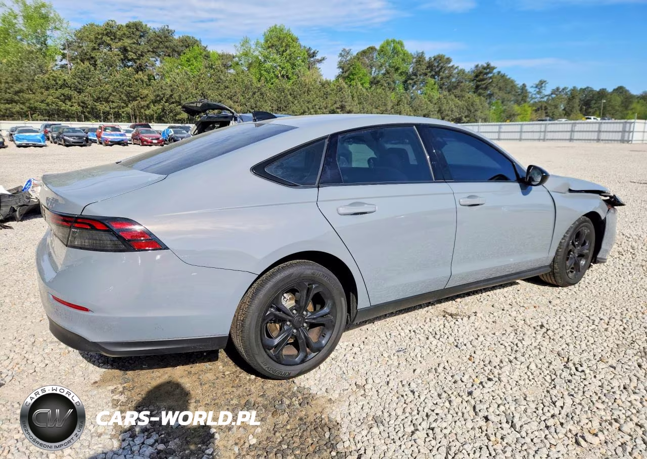 2025 Honda Accord Se VIN:1HGCY1F40SA013447 - 3