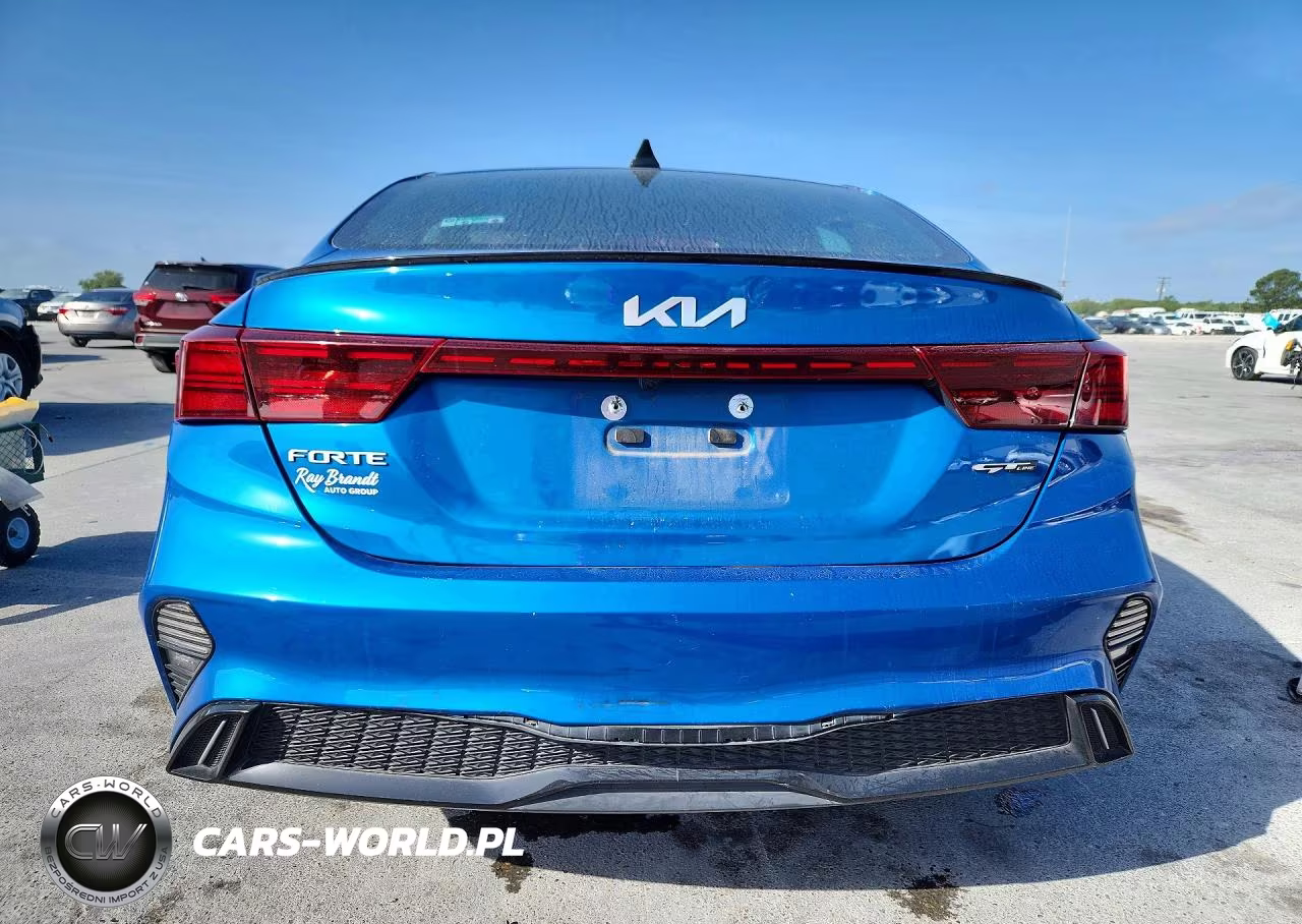 2023 Kia Forte Gt Line VIN:3KPF54ADXPE688899 - 6