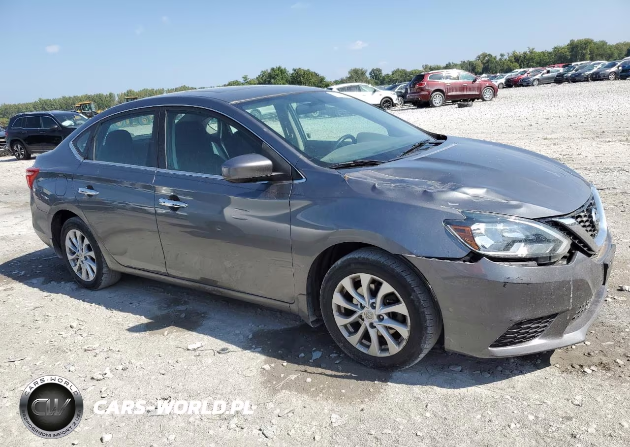 2018 Nissan Sentra S VIN:3N1AB7AP3JY274452 - 4