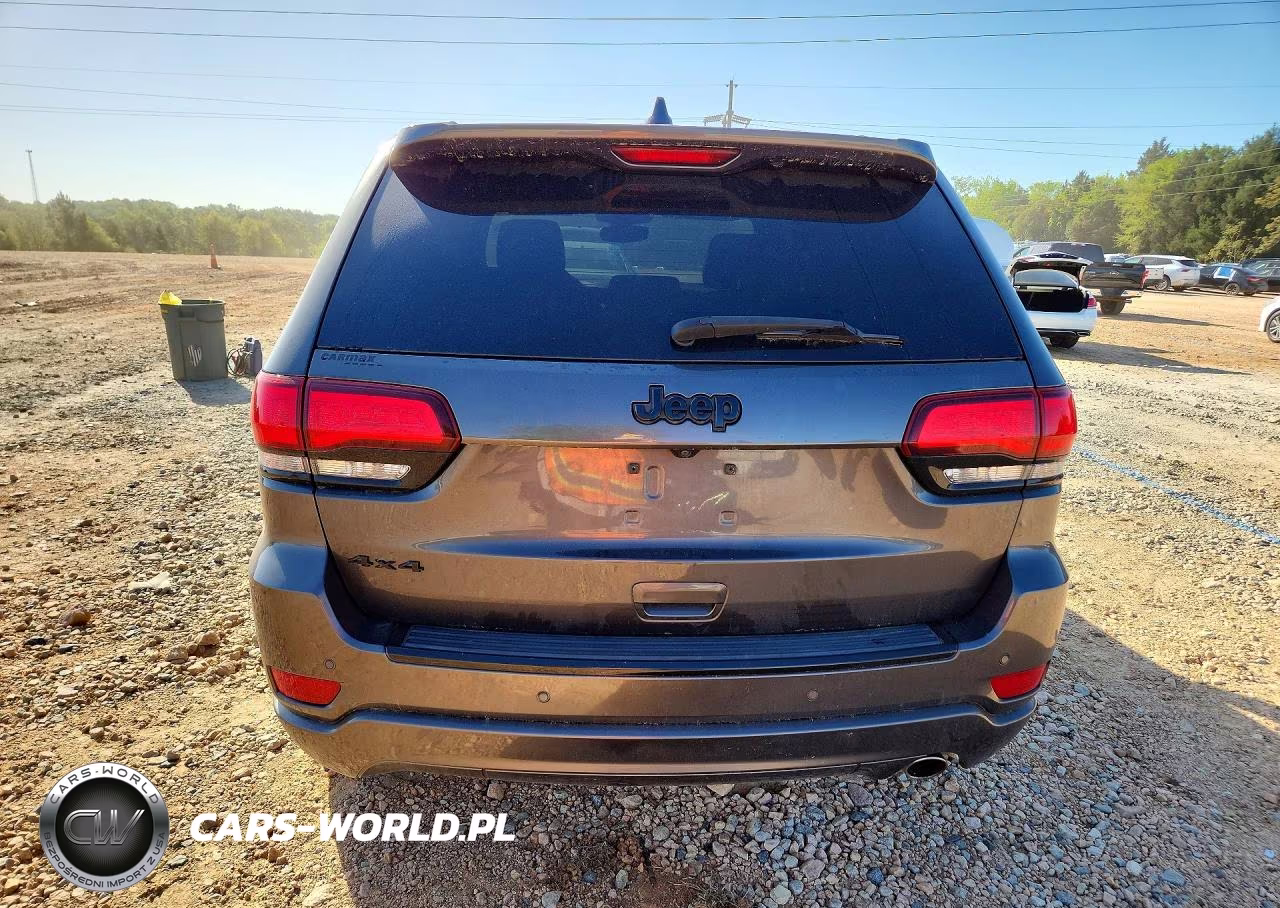 2018 Jeep Grand Cherokee Laredo VIN:1C4RJFAG6JC103572 - 6