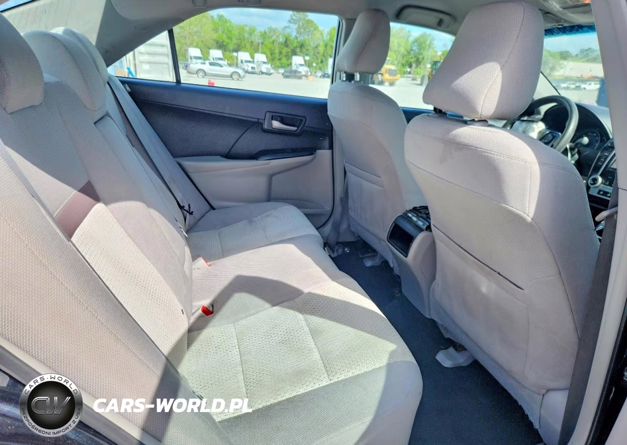 2014 Toyota Camry Le VIN:4T4BF1FK7ER352757 - 10