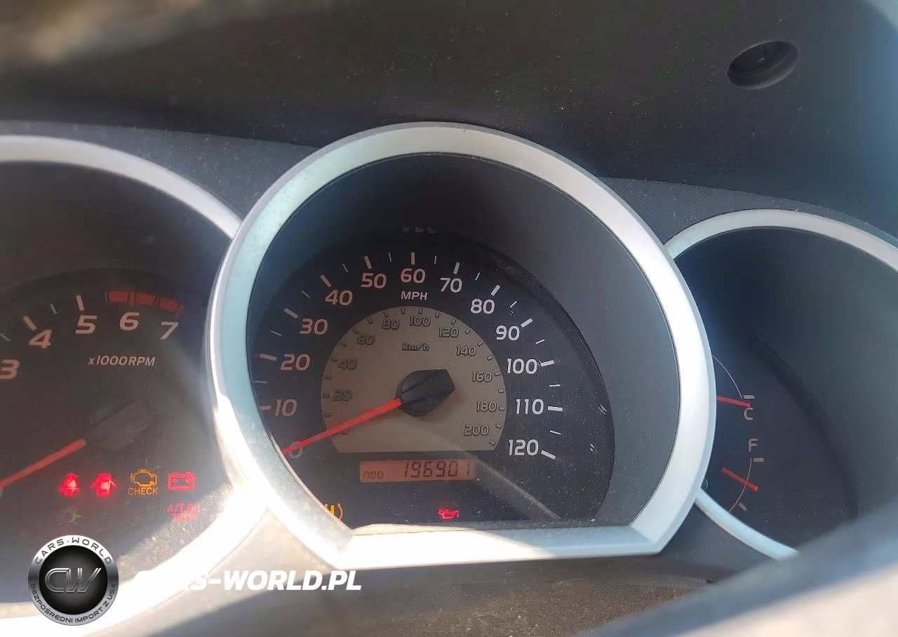 2010 Toyota Tacoma Double Cab VIN:3TMLU4EN9AM051329 - 9