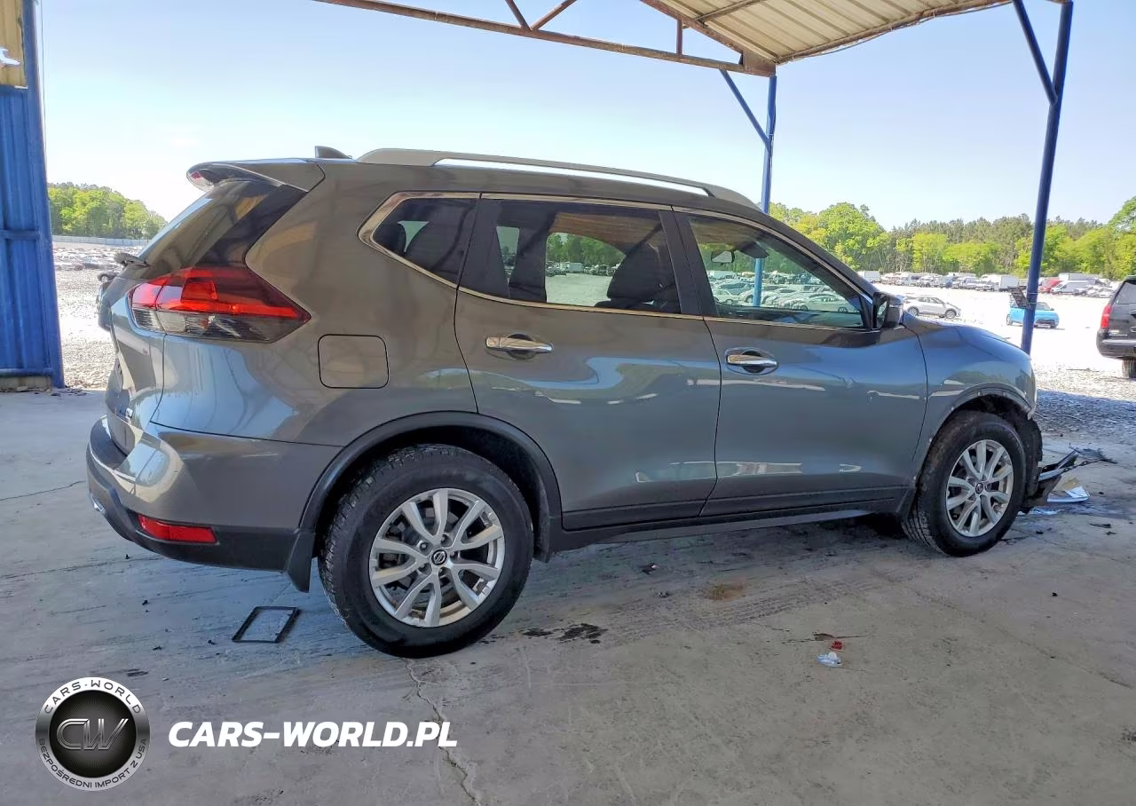 2019 Nissan Rogue S VIN:5N1AT2MT1KC815705 - 3