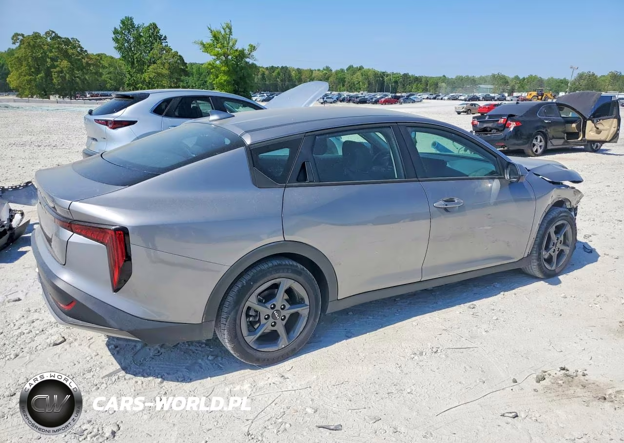 2025 Kia K4 Lxs VIN:3KPFT4DE0SE007085 - 3