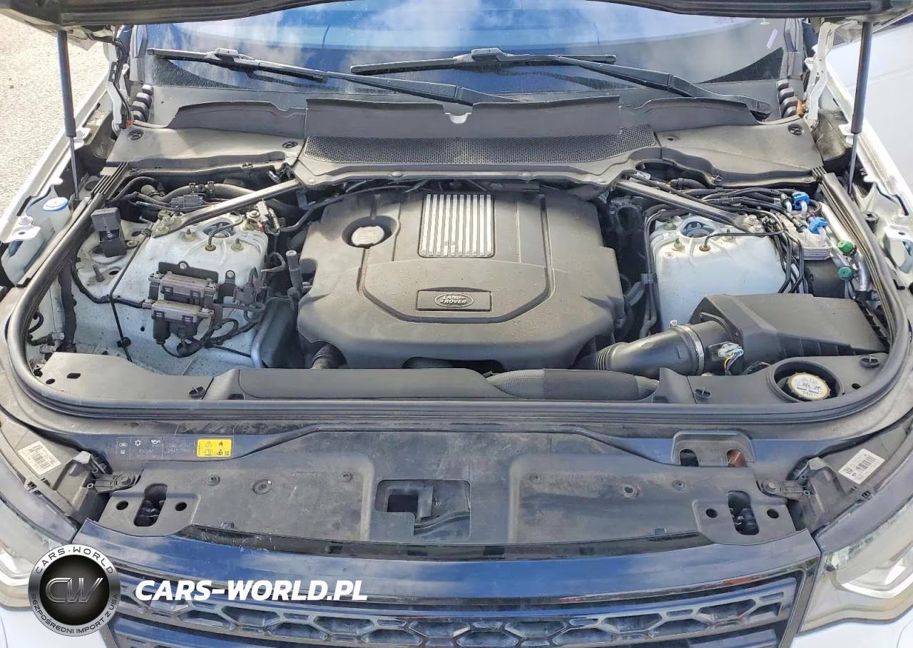 2017 Land Rover Discovery Hse VIN:SALRRBBK4HA034366 - 12