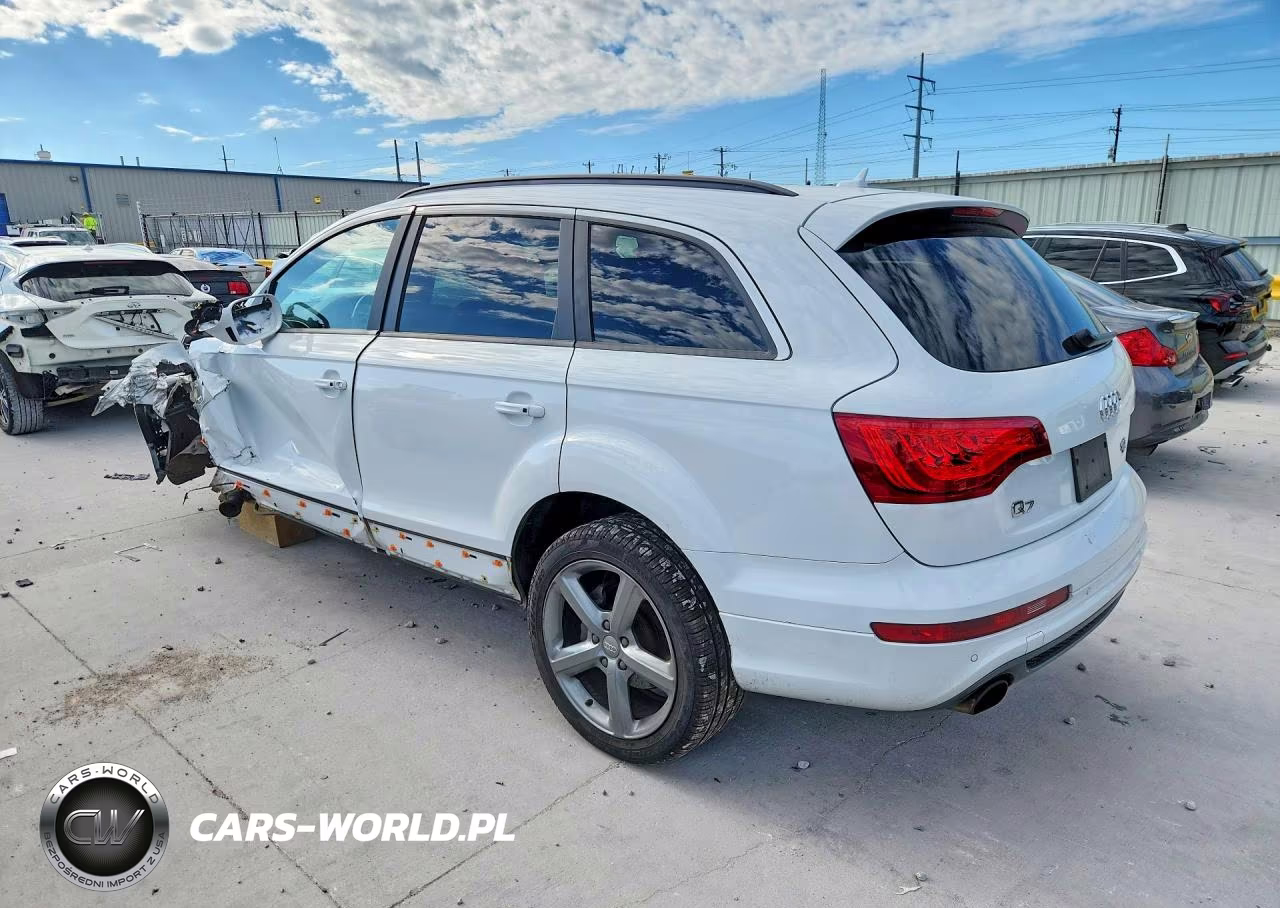 2015 Audi Q7 Prestige VIN:WA1DGAFE8FD030784 - 2