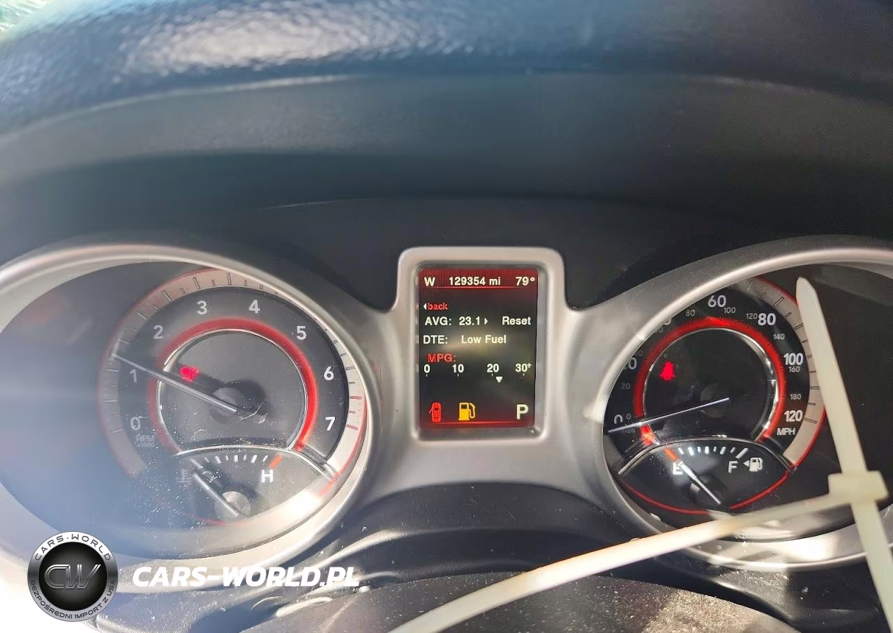 2018 Dodge Journey Se VIN:3C4PDCABXJT295505 - 9