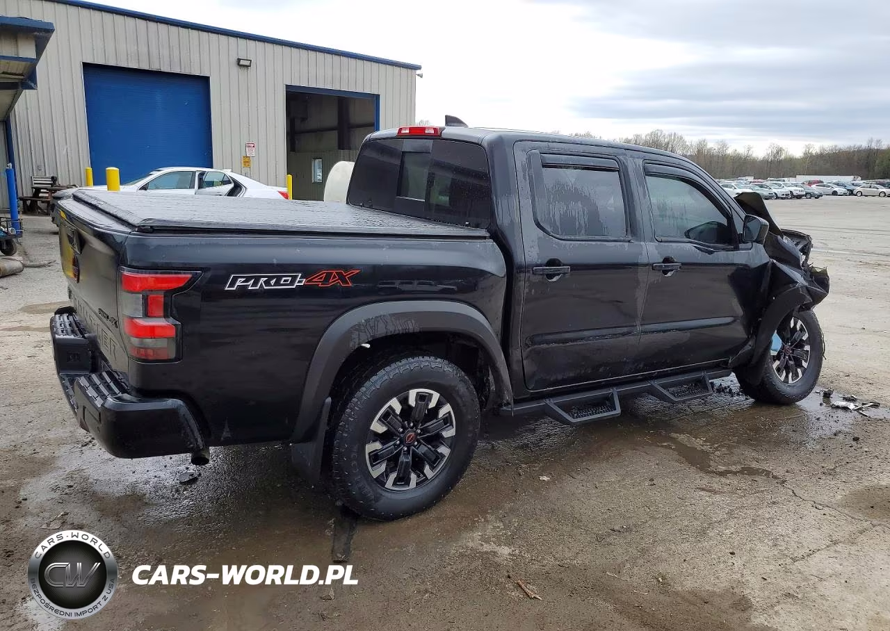 2023 Nissan Frontier Pro-4X VIN:1N6ED1EK8PN670285 - 3
