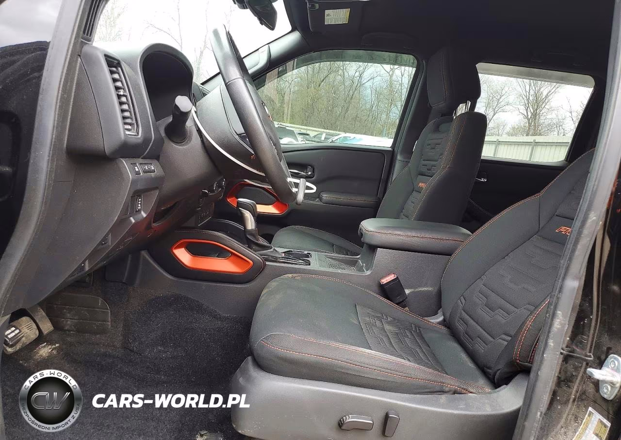 2023 Nissan Frontier Pro-4X VIN:1N6ED1EK8PN670285 - 7
