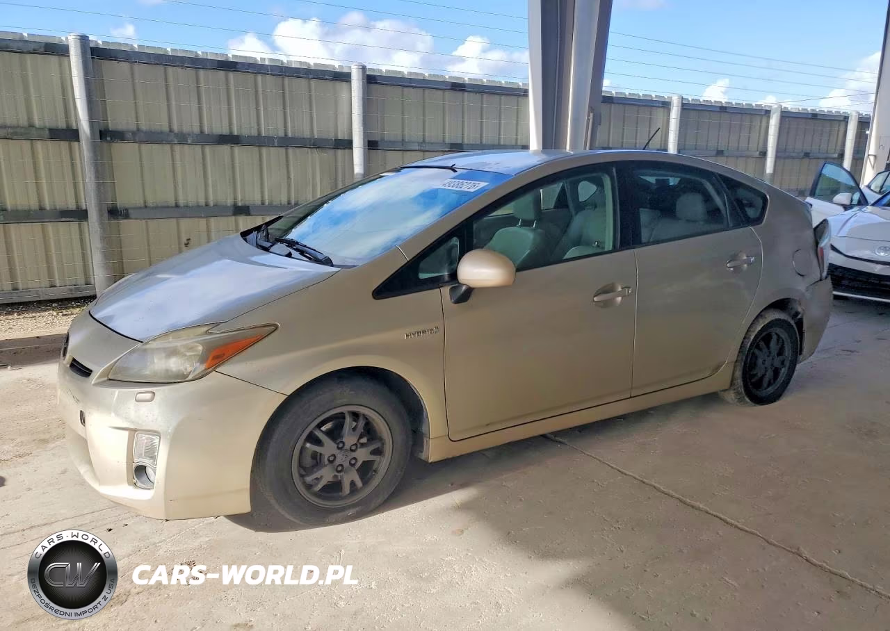 2010 Toyota Prius V