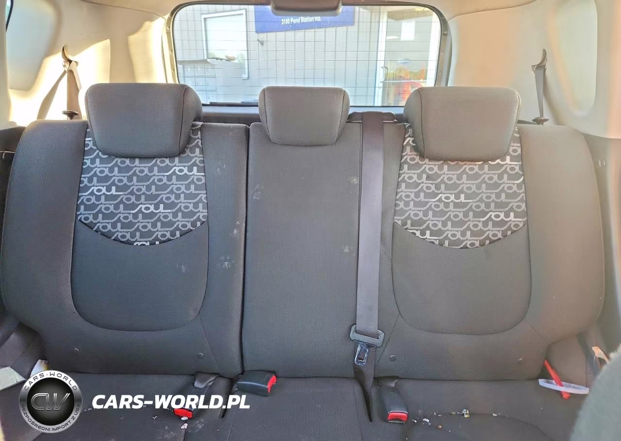 2010 Kia Soul + VIN:KNDJT2A27A7035473 - 10