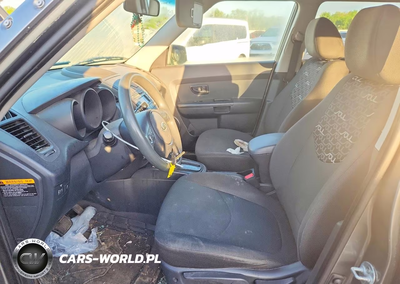 2010 Kia Soul + VIN:KNDJT2A27A7035473 - 7