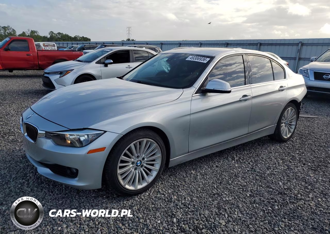 2013 BMW 328 I – zdjęcie 1 z 12