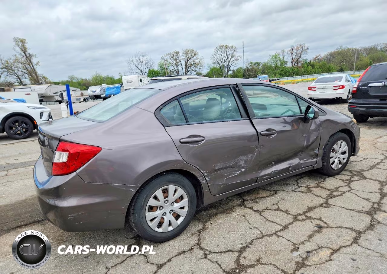 2012 Honda Civic Lx VIN:2HGFB2F5XCH528813 - 3