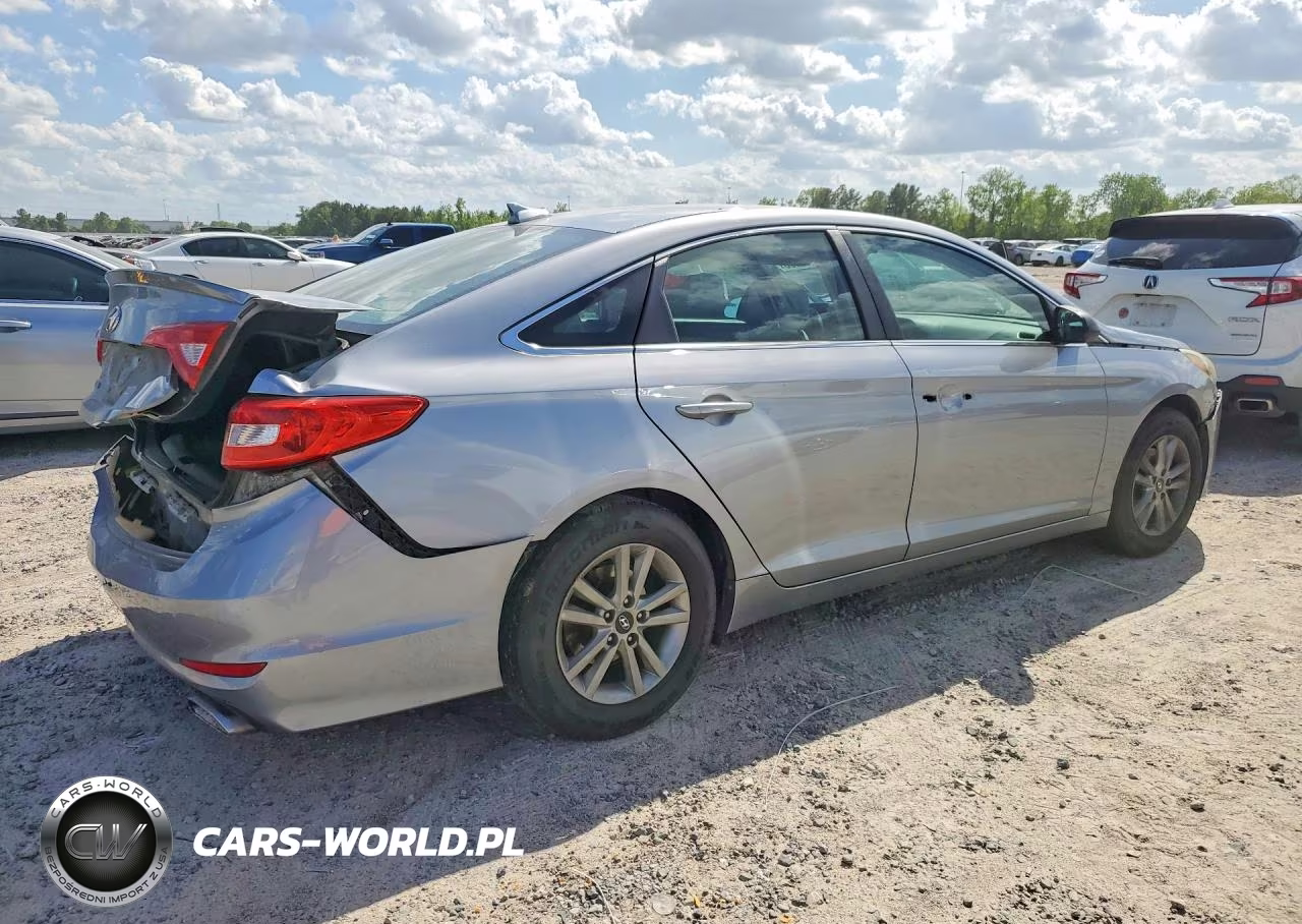 2015 Hyundai Sonata VIN:5NPE24AF3FH187675 - 3