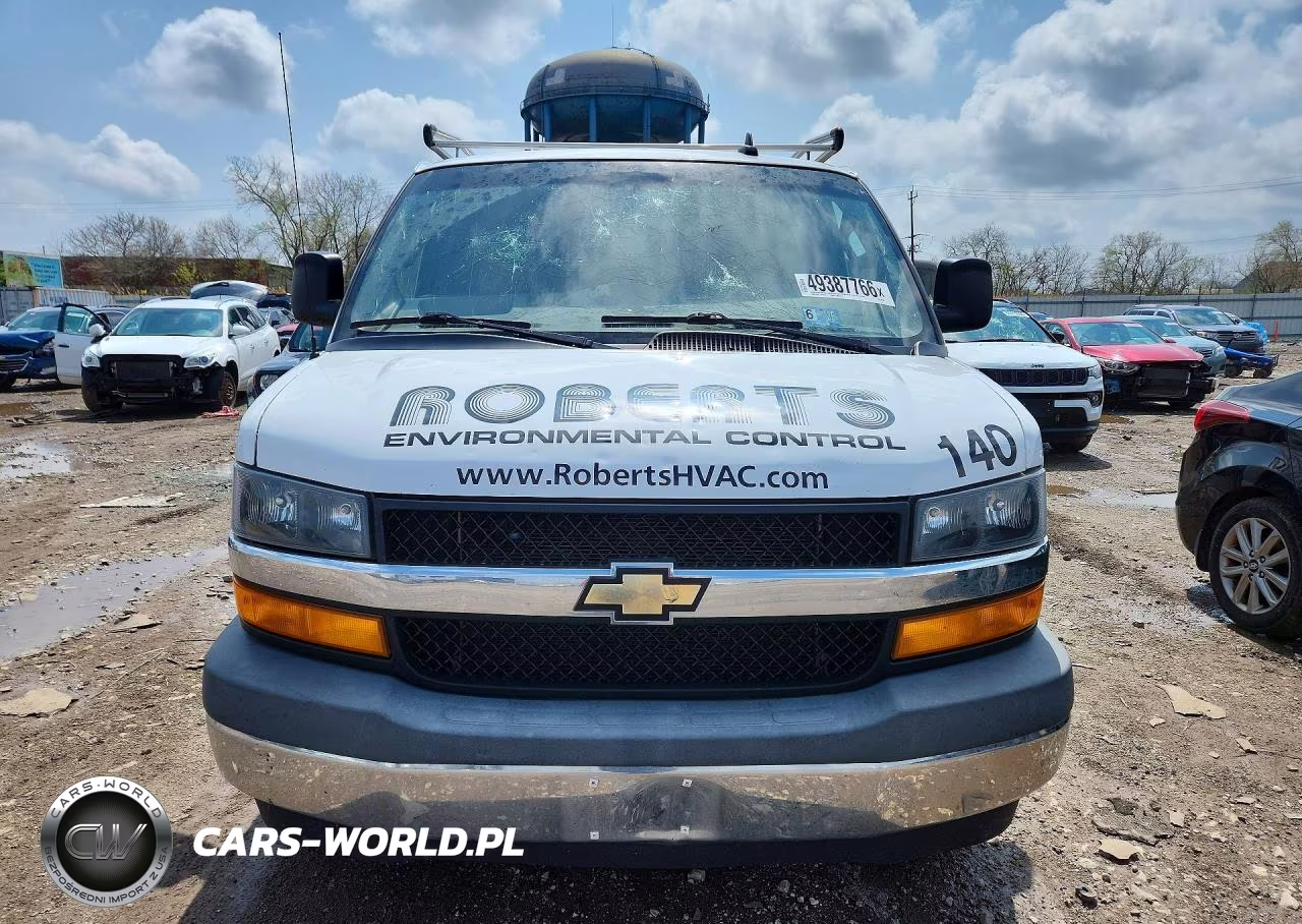 2021 Chev Express G2500 VIN:1GCWGAFP7M1312400 - 5