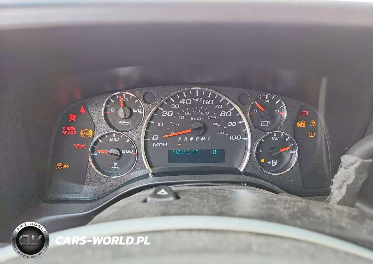 2021 Chev Express G2500 VIN:1GCWGAFP7M1312400 - 9