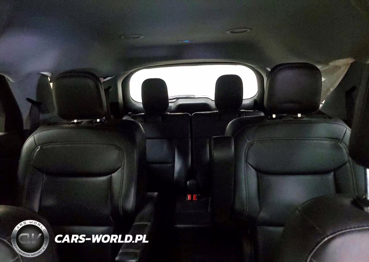 2022 Ford Explorer Xlt VIN:1FMSK8DHXNGB73424 - 10
