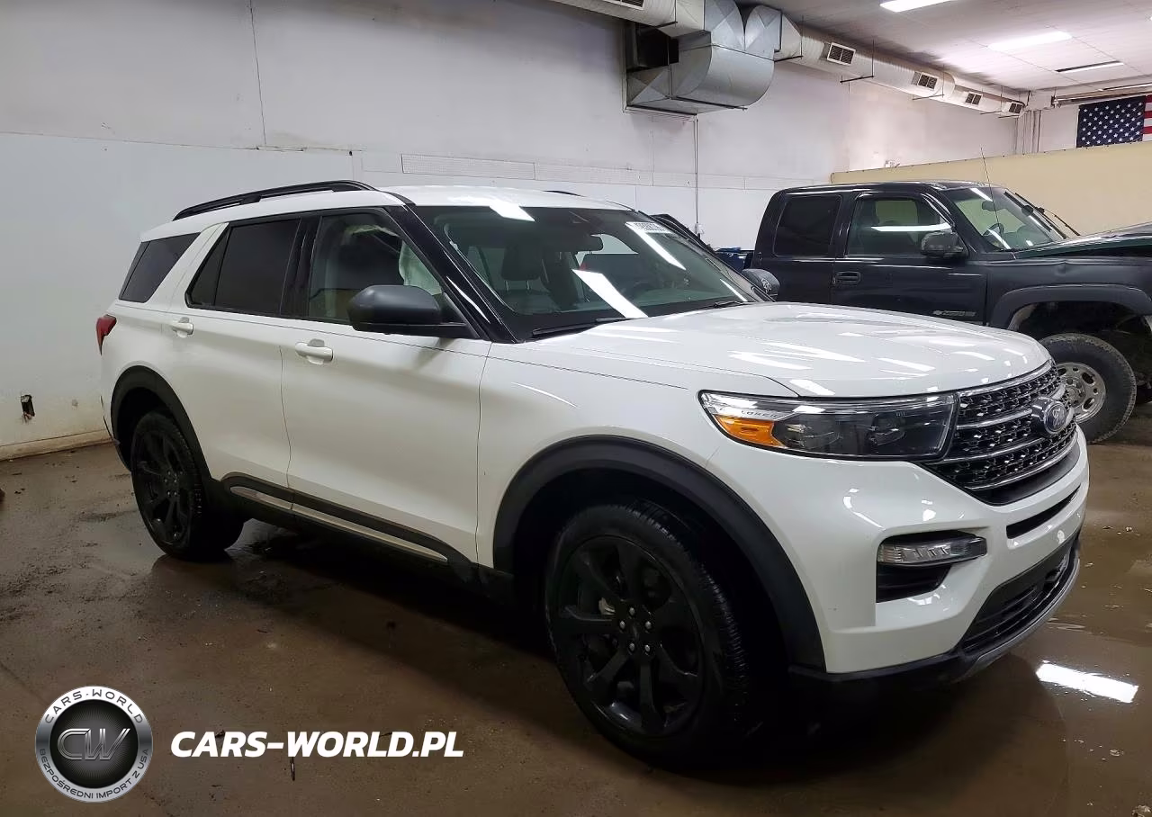 2022 Ford Explorer Xlt VIN:1FMSK8DHXNGB73424 - 4