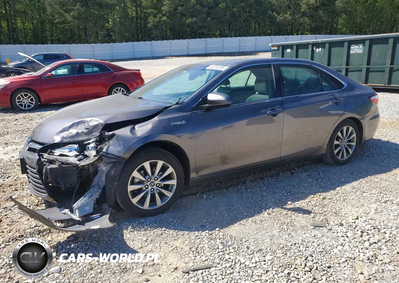 2016 Toyota Camry Hybrid Xle – zdjęcie 1 z 12
