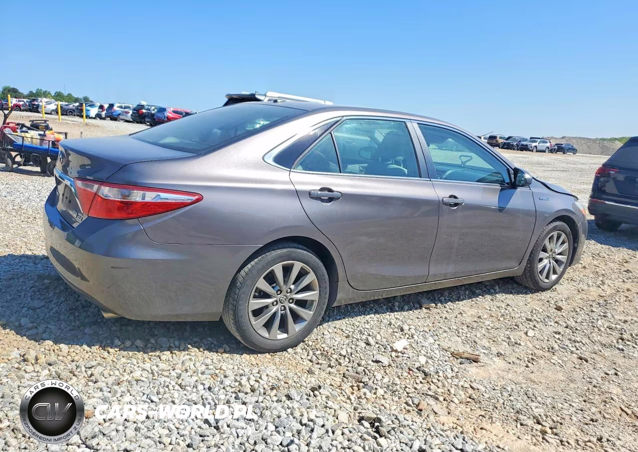 2016 Toyota Camry Hybrid Xle VIN:4T1BD1FK4GU183803 - 3