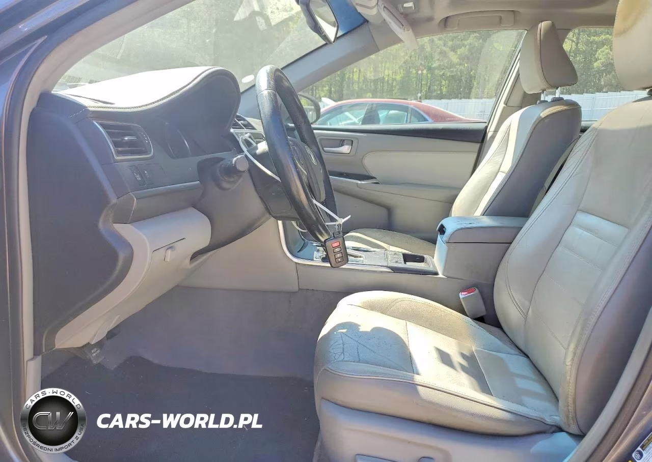 2016 Toyota Camry Hybrid Xle VIN:4T1BD1FK4GU183803 - 7