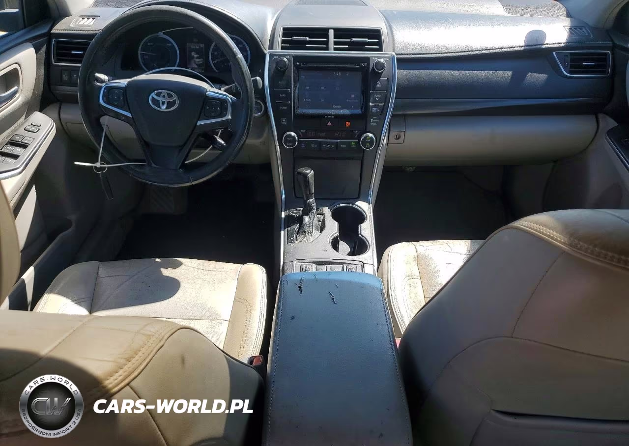2016 Toyota Camry Hybrid Xle VIN:4T1BD1FK4GU183803 - 8