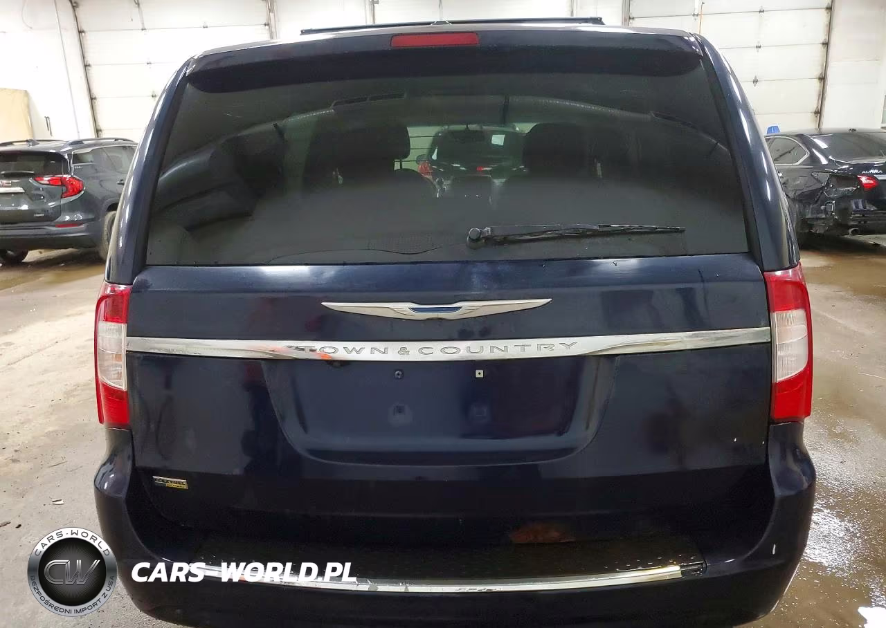 2014 Chrysler Town & Country Touring VIN:2C4RC1BG6ER387178 - 6