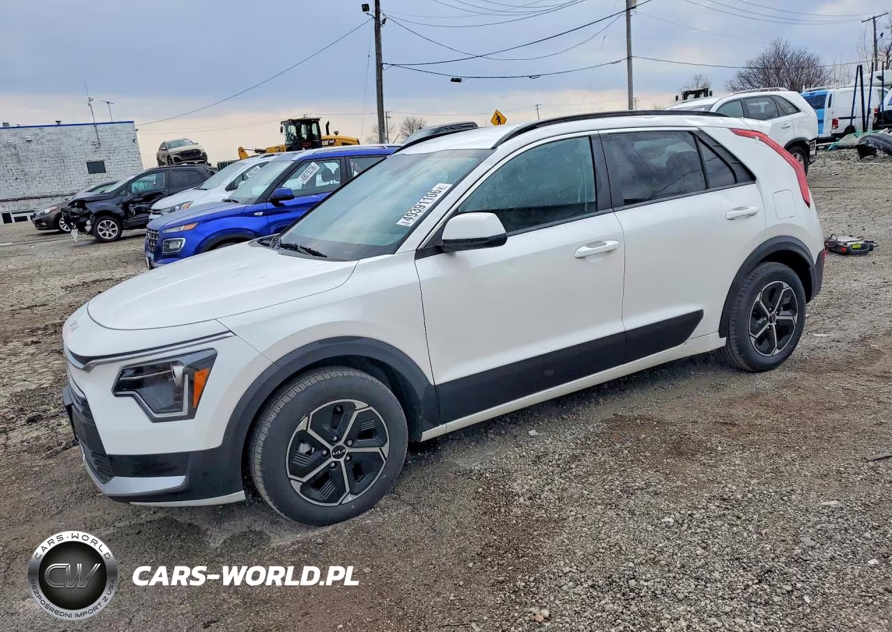 2024 Kia Niro Lx