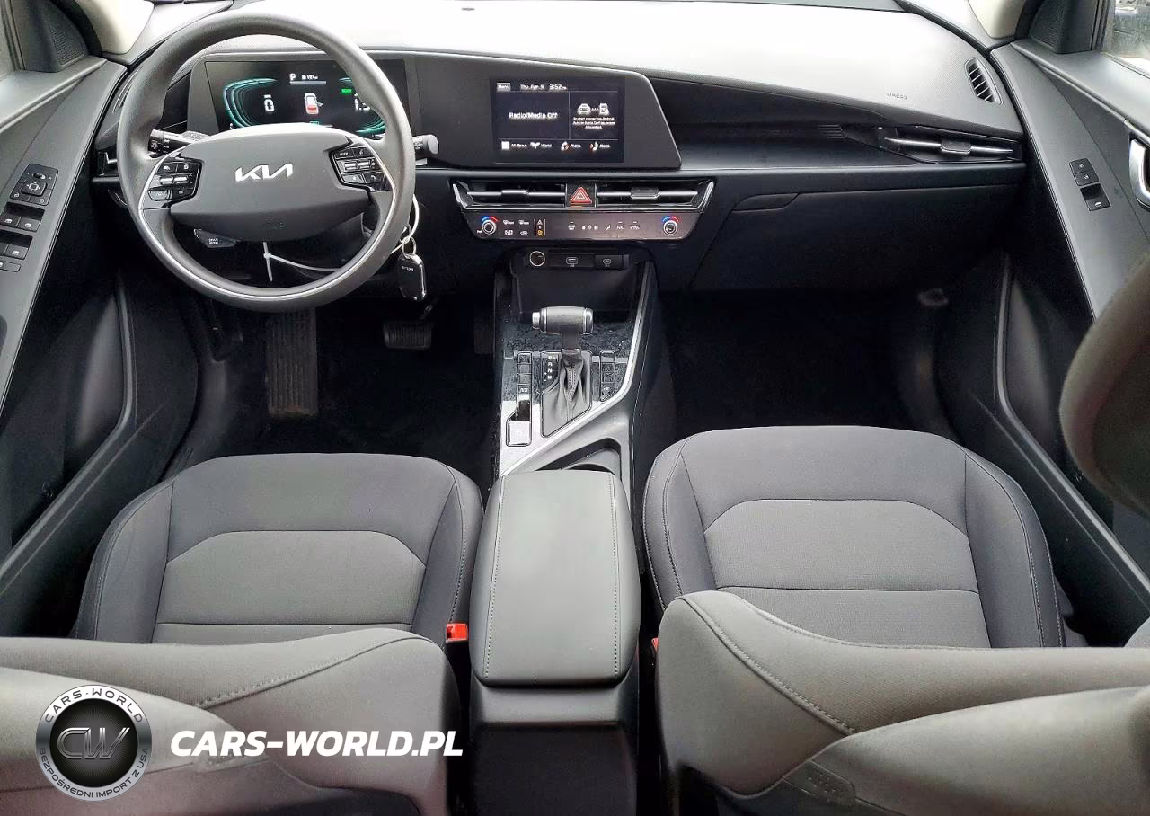 2024 Kia Niro Lx VIN:KNDCP3LE6R5143150 - 8