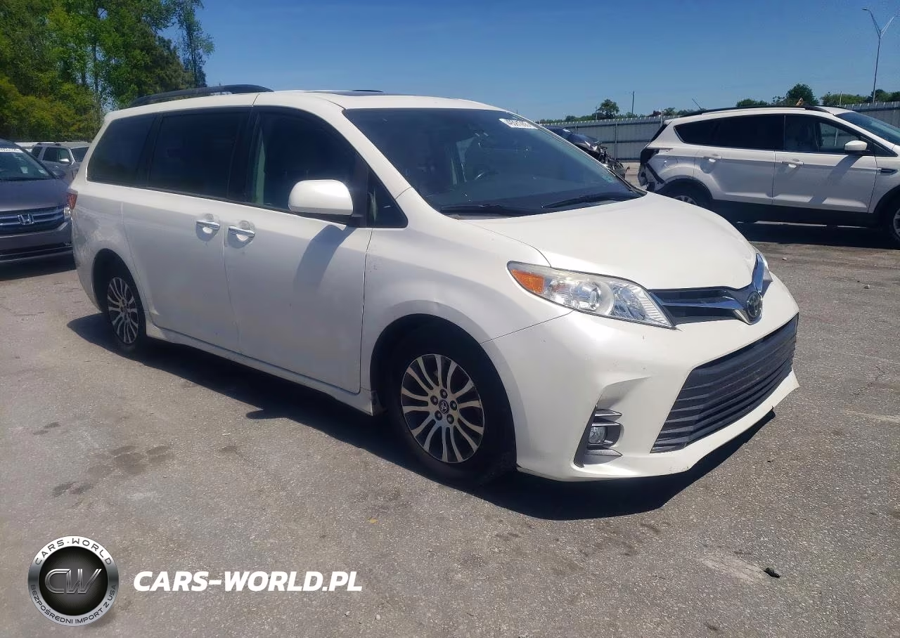 2018 Toyota Sienna Xle 8-Passenger VIN:5TDYZ3DC5JS918923 - 4