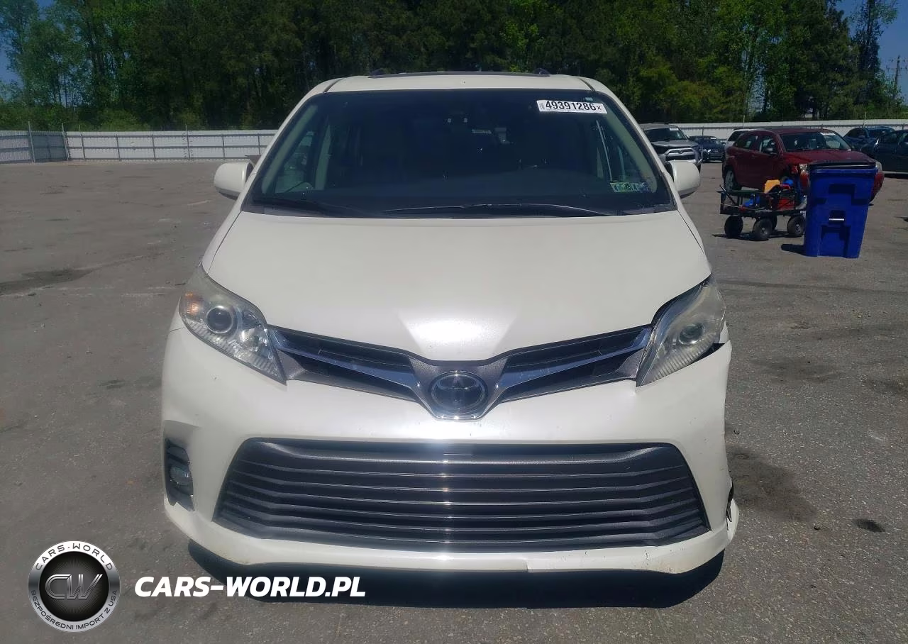 2018 Toyota Sienna Xle 8-Passenger VIN:5TDYZ3DC5JS918923 - 5