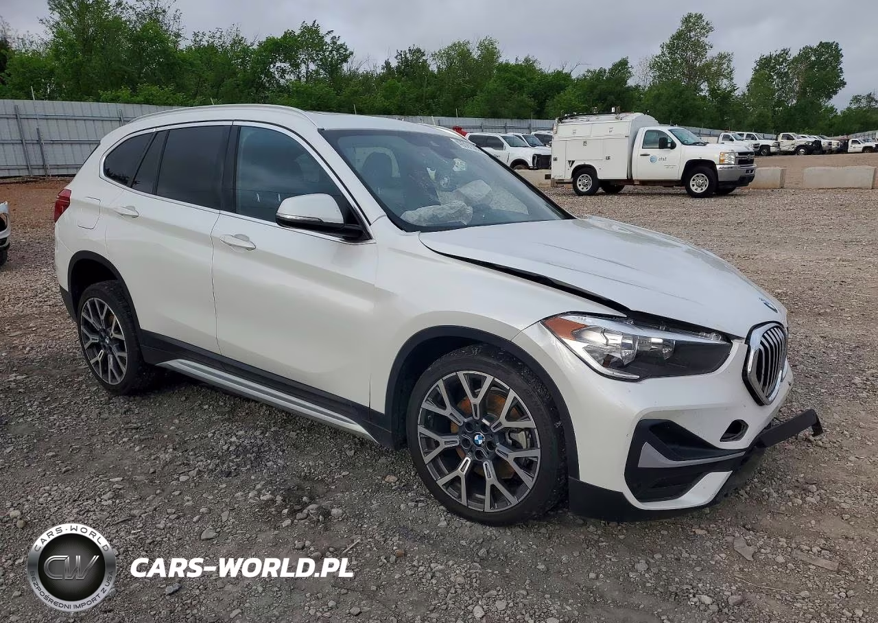 2021 BMW X1 xDrive28I VIN:WBXJG9C02M5T74041 - 4